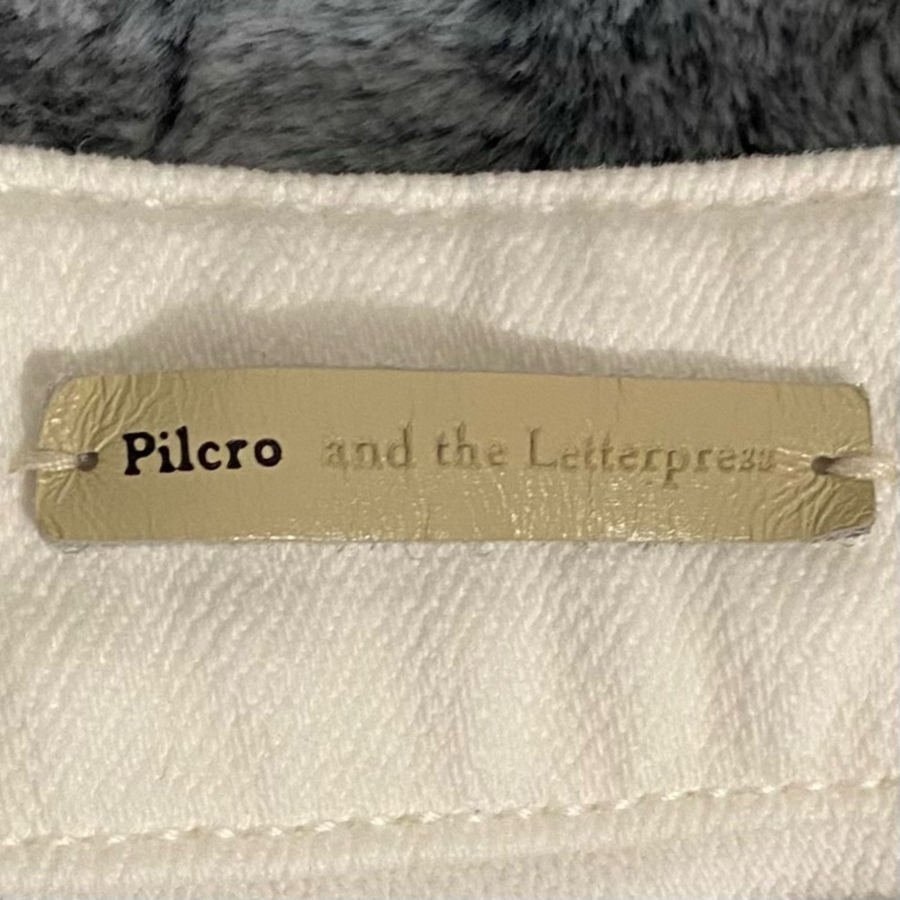 Pilcro and the Letterpress Script Jean Shorts Women’s Size 26 White Denim - Picture 10 of 10